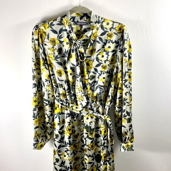 BCBG Dresses & Skirts - BCBG Maxi Long Sleeve Neck Tie Faux Tie Waist Gray Floral Dress EUC Size Large